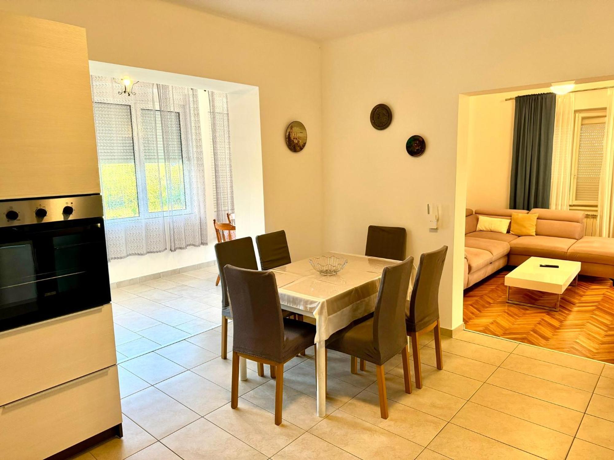 Apartments Mikelic Kampor Ngoại thất bức ảnh